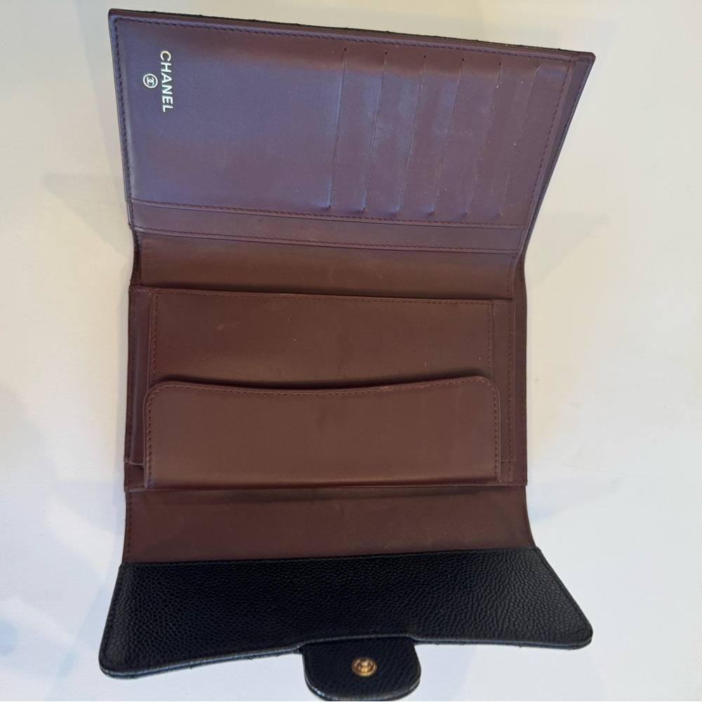 CHANEL Black Quilted Leather Clutch with Gold Logo - Picture 9 of 16